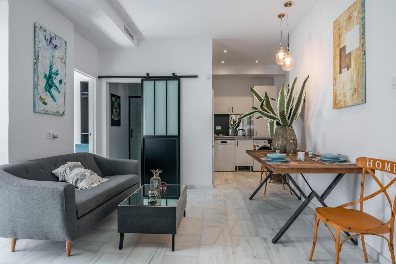 Apartment Dreams Of Old Town